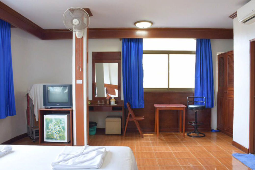 Hotel Centre Point Patong Exterior foto